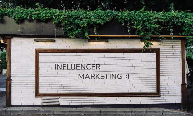 Influencer Marketing